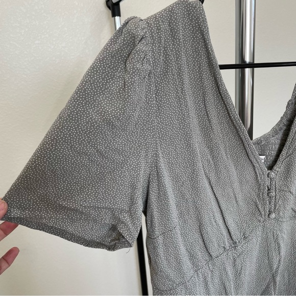 Abercrombie & Fitch Vneck blouse Bodysuit XL - Picture 3 of 5